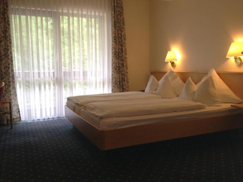 Hotel Hohenzollern Bad Neuenahr-Ahrweiler Habitación foto